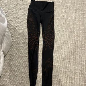 Lululemon orange cheetah print tight